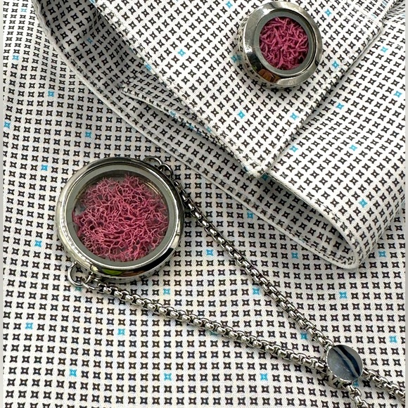 Timeless Moss Cuff Links- Pink - Picture 6 of 11
